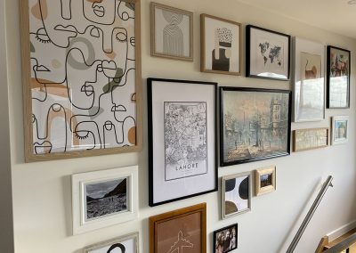 ArtPerfect Picture Hanging 70