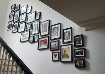 ArtPerfect Picture Hanging 13